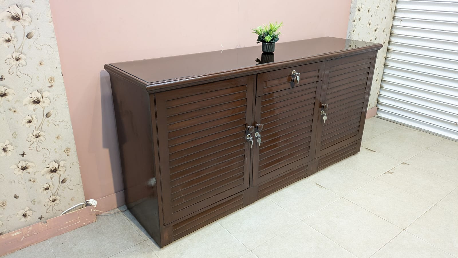 Beautiful Sideboard Cabinet