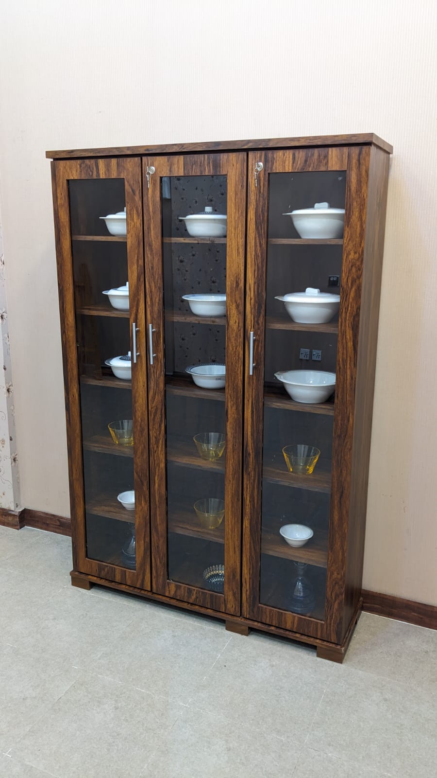 Brand New 3 Door Divider