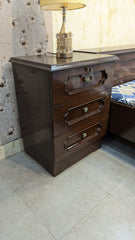 King Size Bed With 2 Side Tables