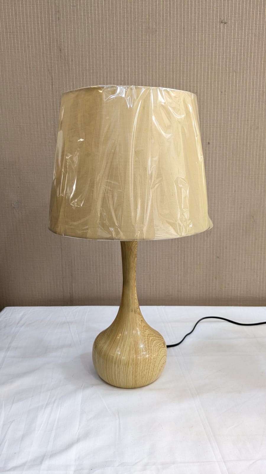 Brand new pair of lamps