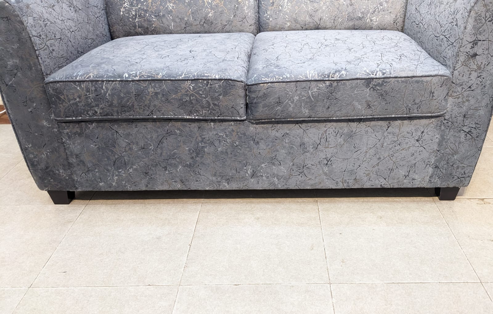 4 Seater Sofa Set