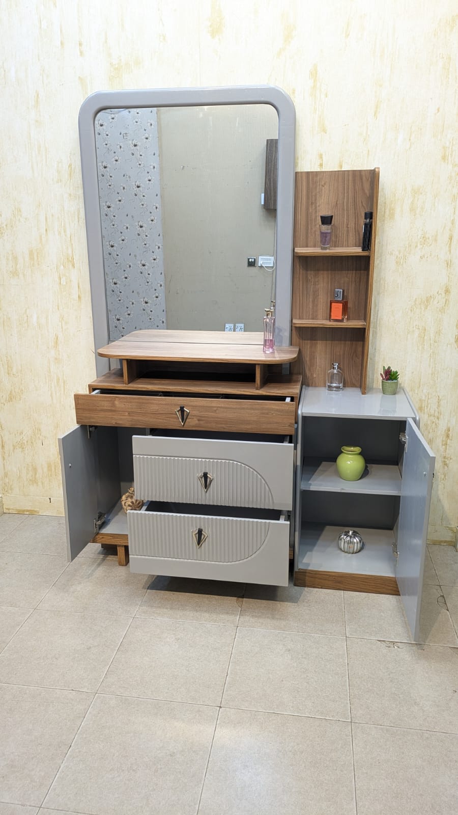 Turkish Design King Size Bedroom Set
