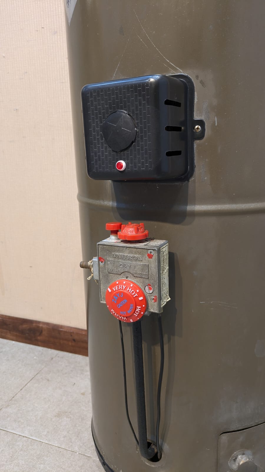 Hot Lines Geyser