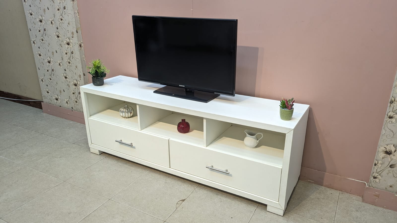 Led TV Unit