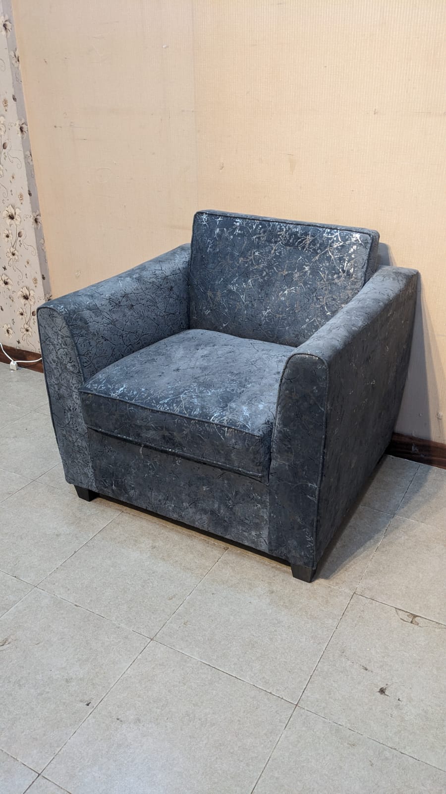 4 Seater Sofa Set