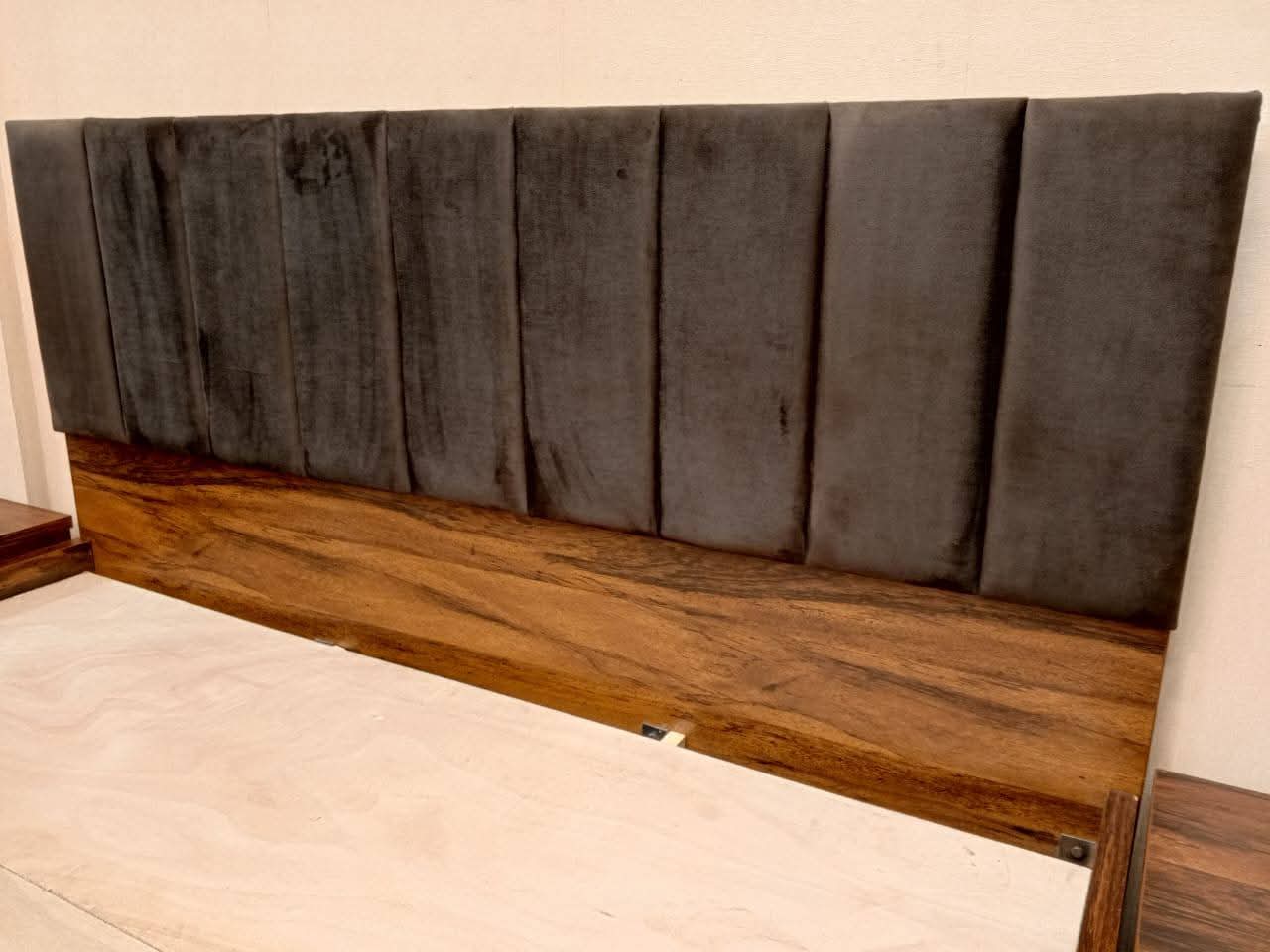 New King Size Bed with 2 Side Tables