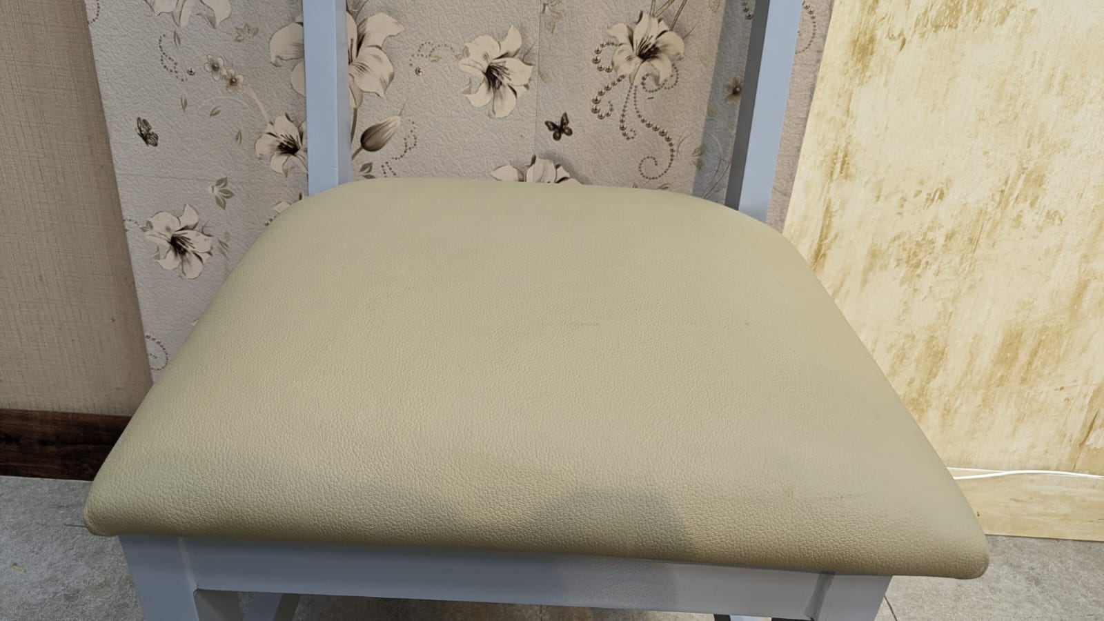 2 Seater Dining Table / Breakfast Table