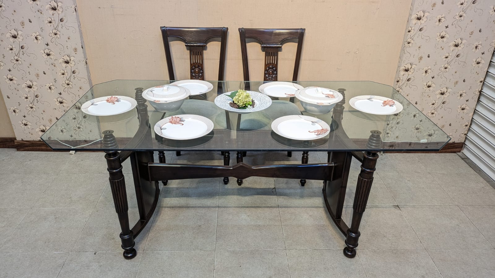 6 Seater Dining Table