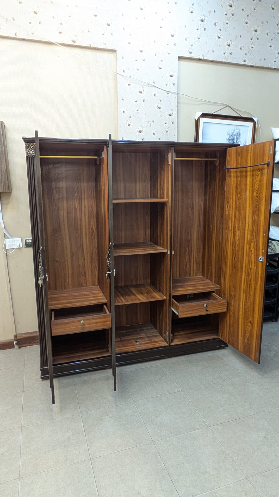 Queen Size Bedroom Set