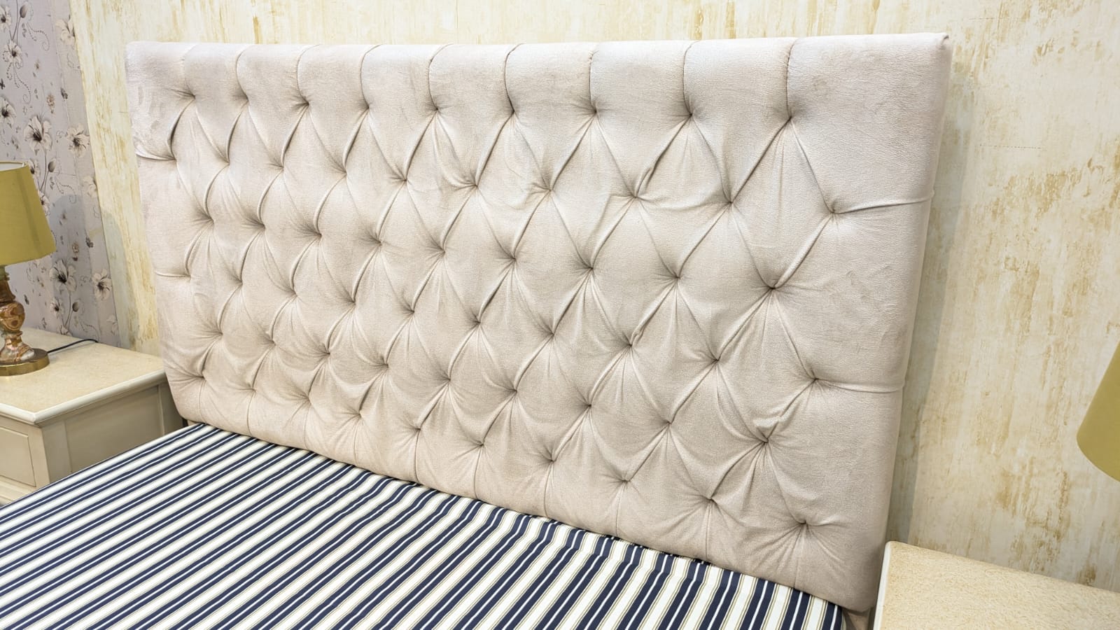 Queen Size Bed Set