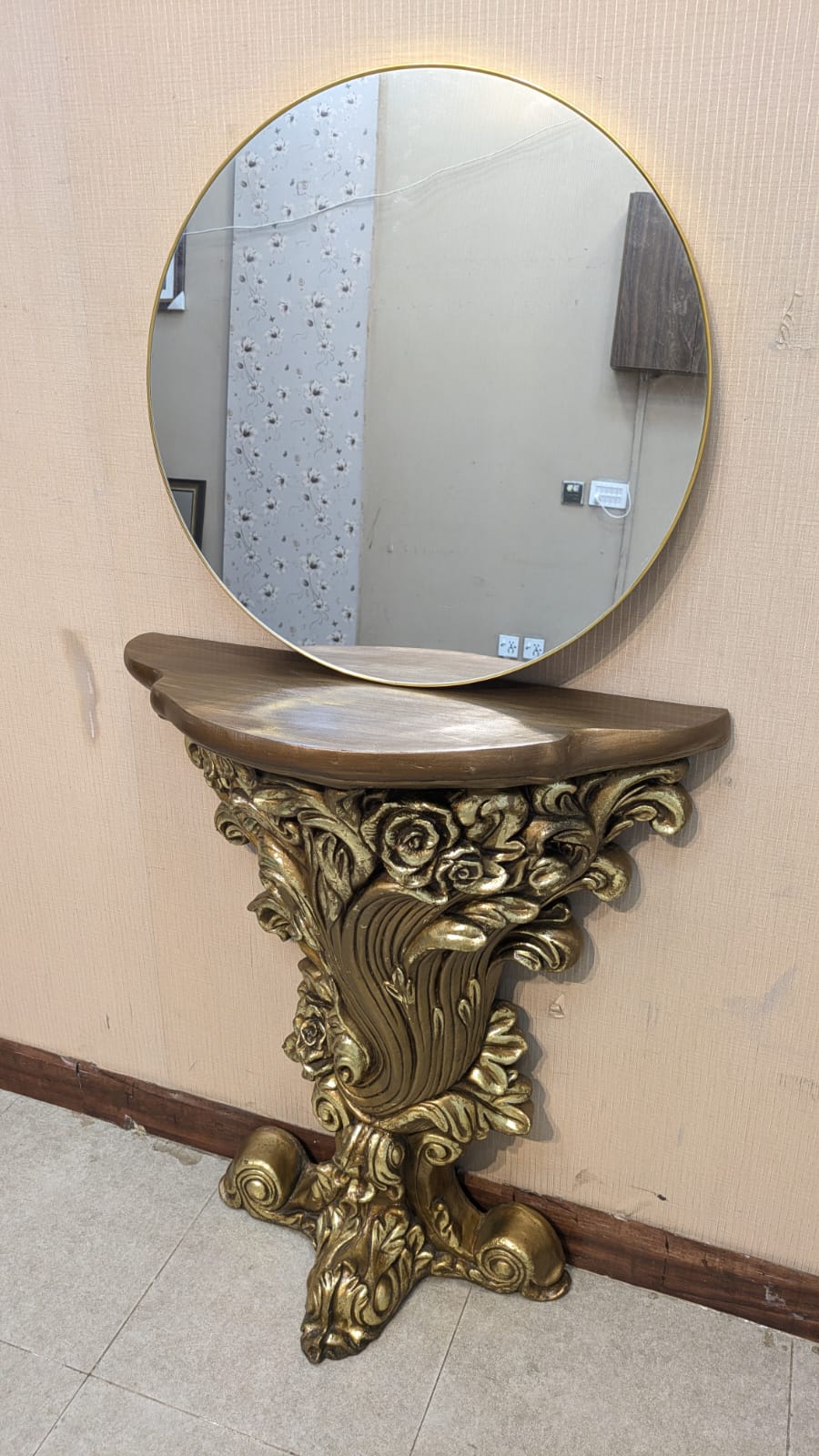 Console with Wall Mounted Mirror