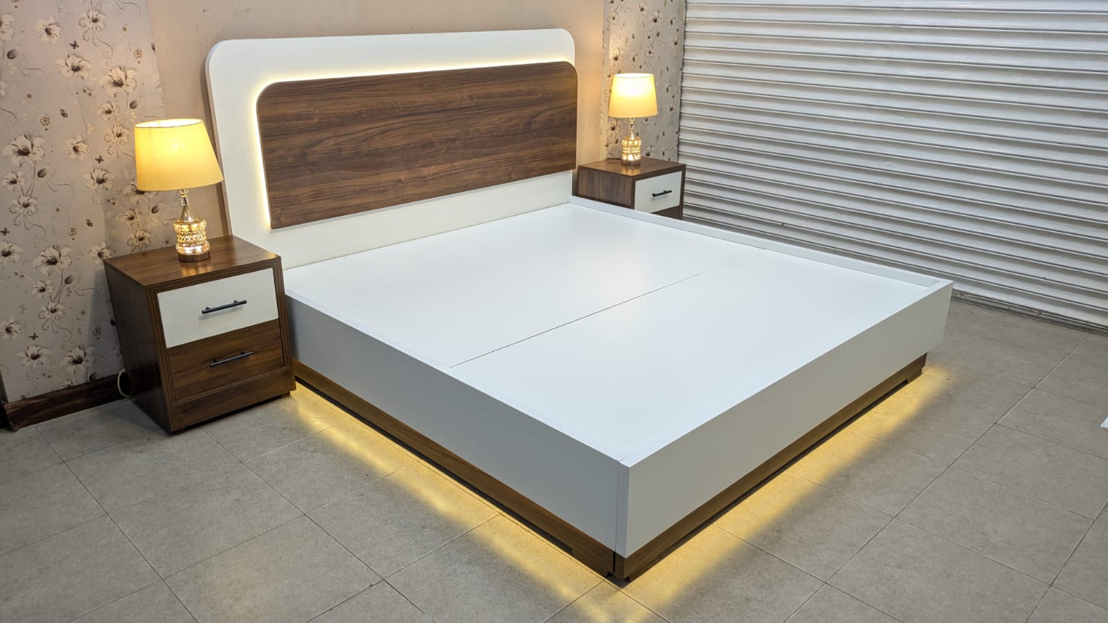 Brand New Noor Design Bed Set