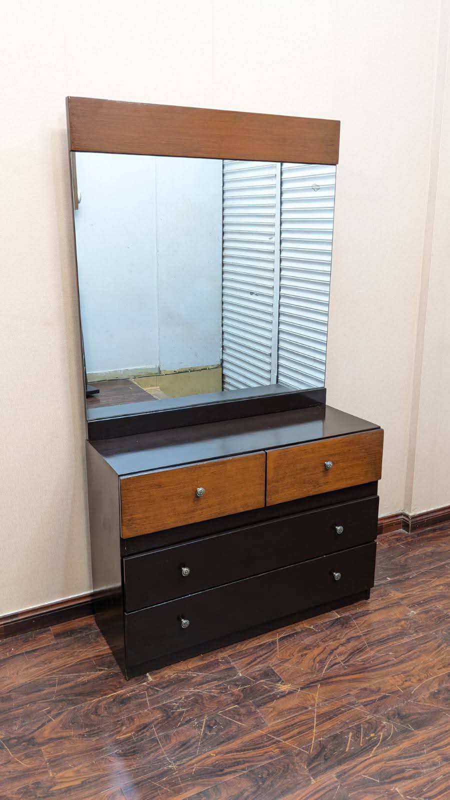 King Size Bed with 2 Side Tables and Dressing Table