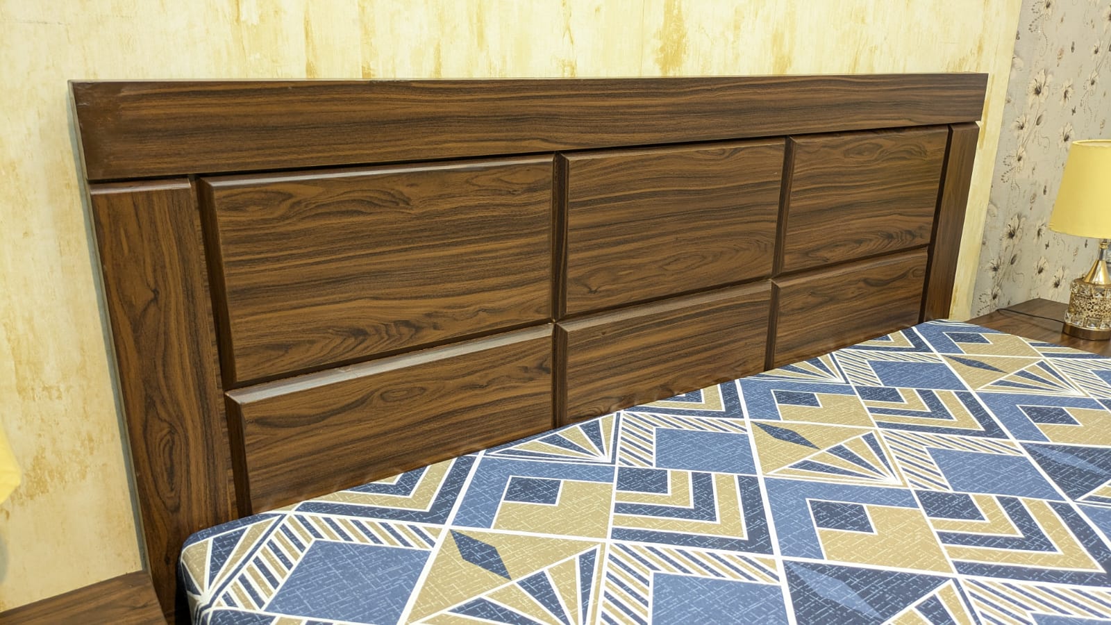 Complete King Size Bed Room Set
