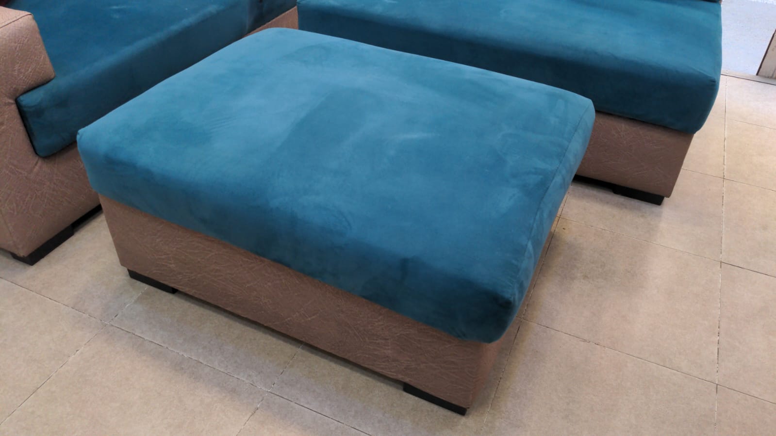 4 Seater L Shape Sofa Set with Ottoman