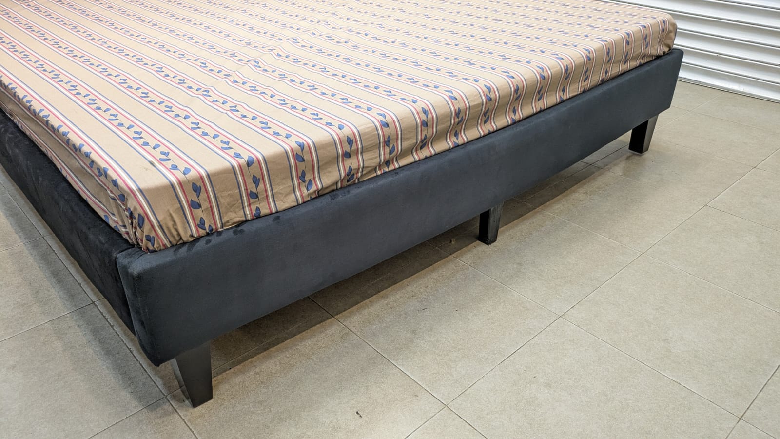 Modern King Size Bed Set