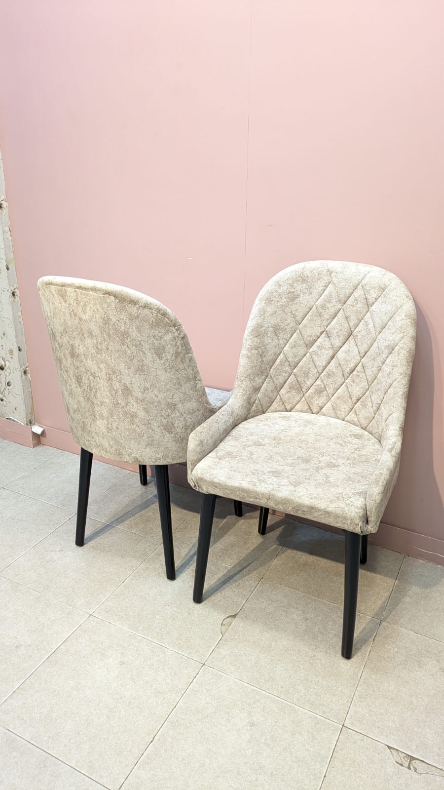 4 Seater Dining Table
