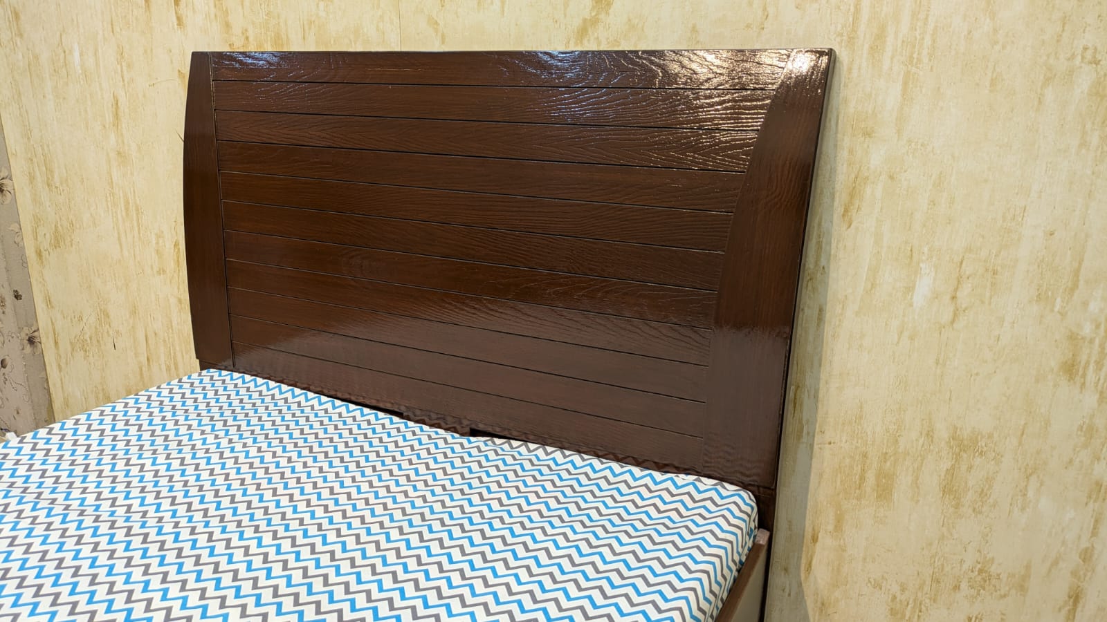 Single Bed