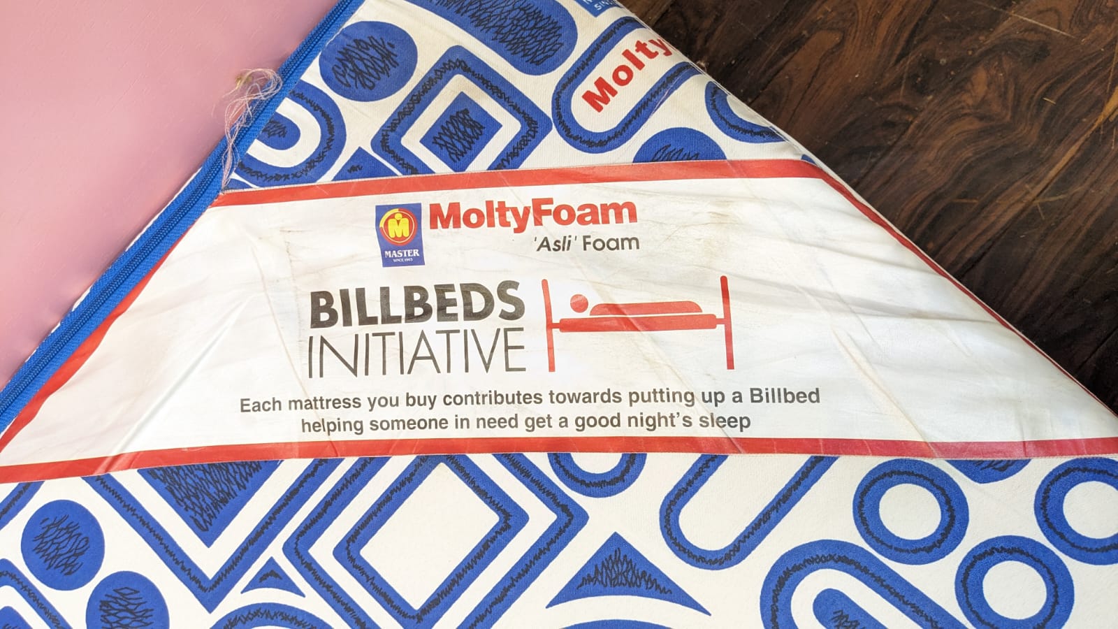 ✨Habitt✨ Rose Single Bed Set