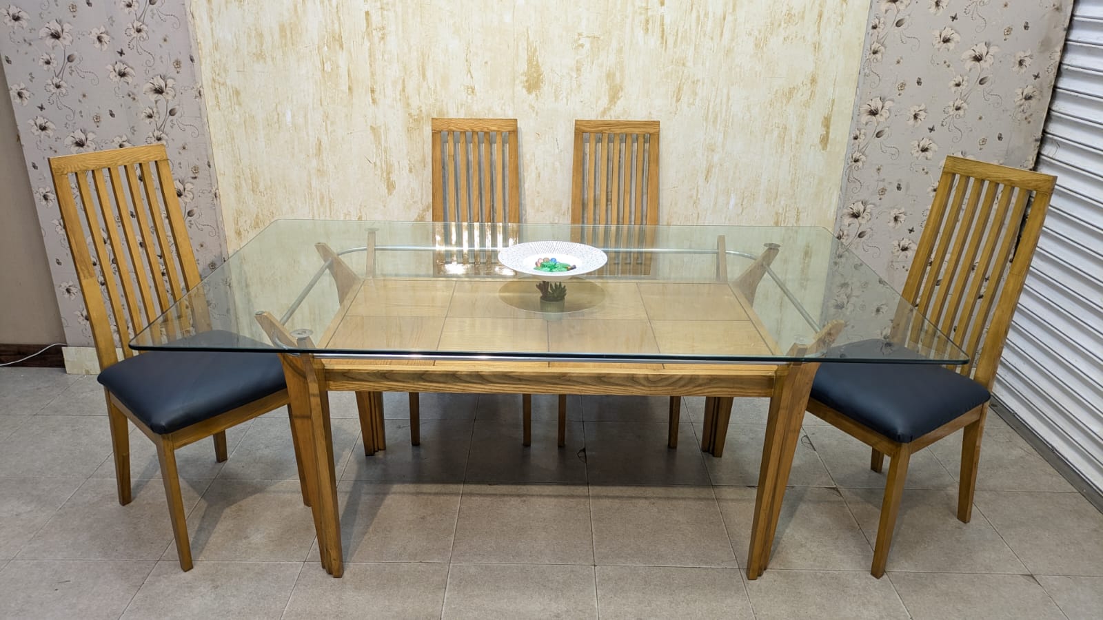 Imported 6 Seater Dining Table