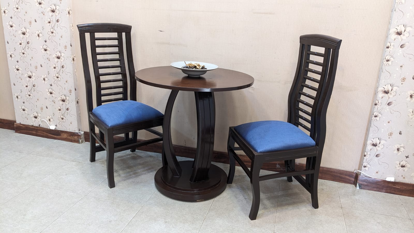 Sheesham Wood 2 Seater Dining Table