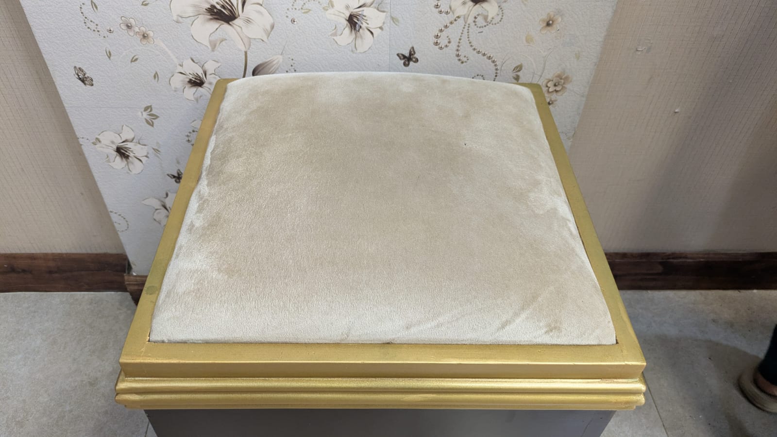 Luxury Design King Size Complete Bedroom Set