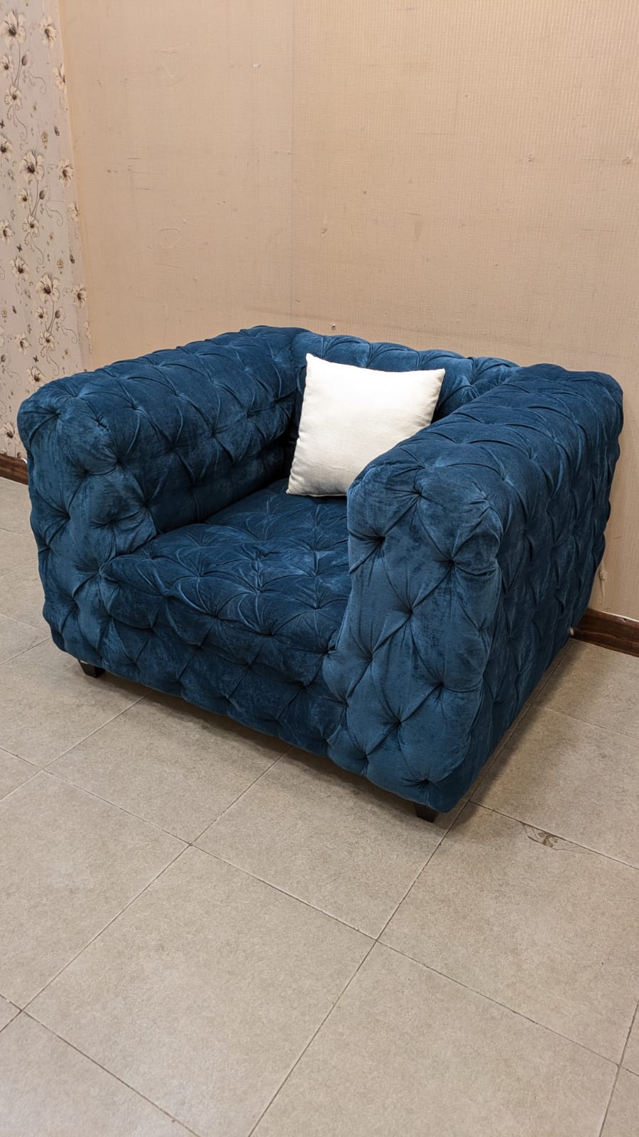 Luxury Design 5 Seater Sofa Set
