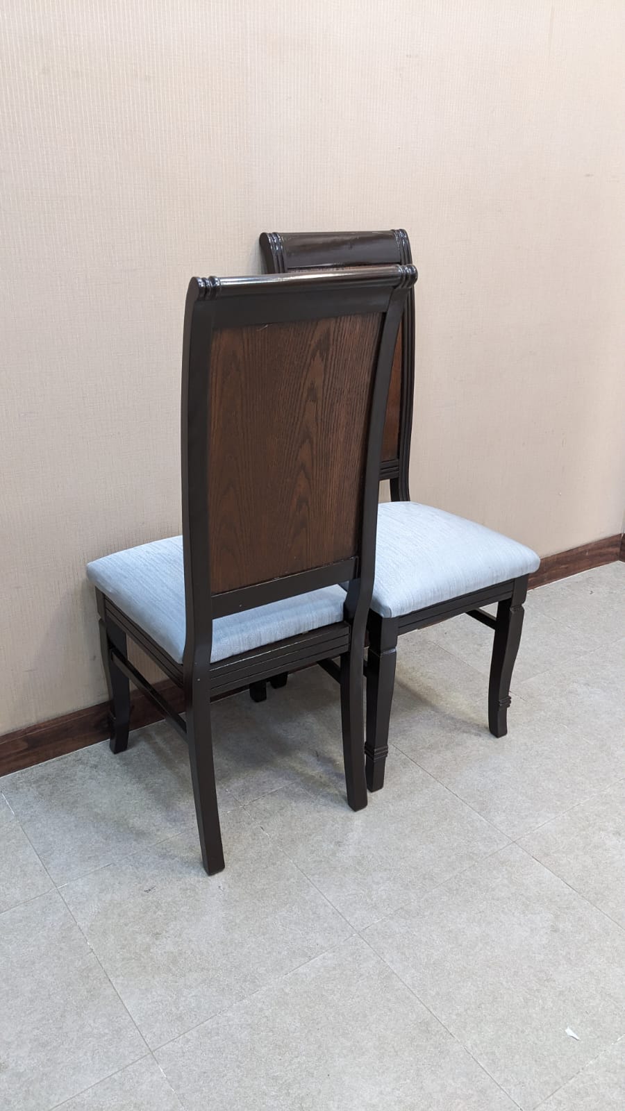 6 Seater Dining Table