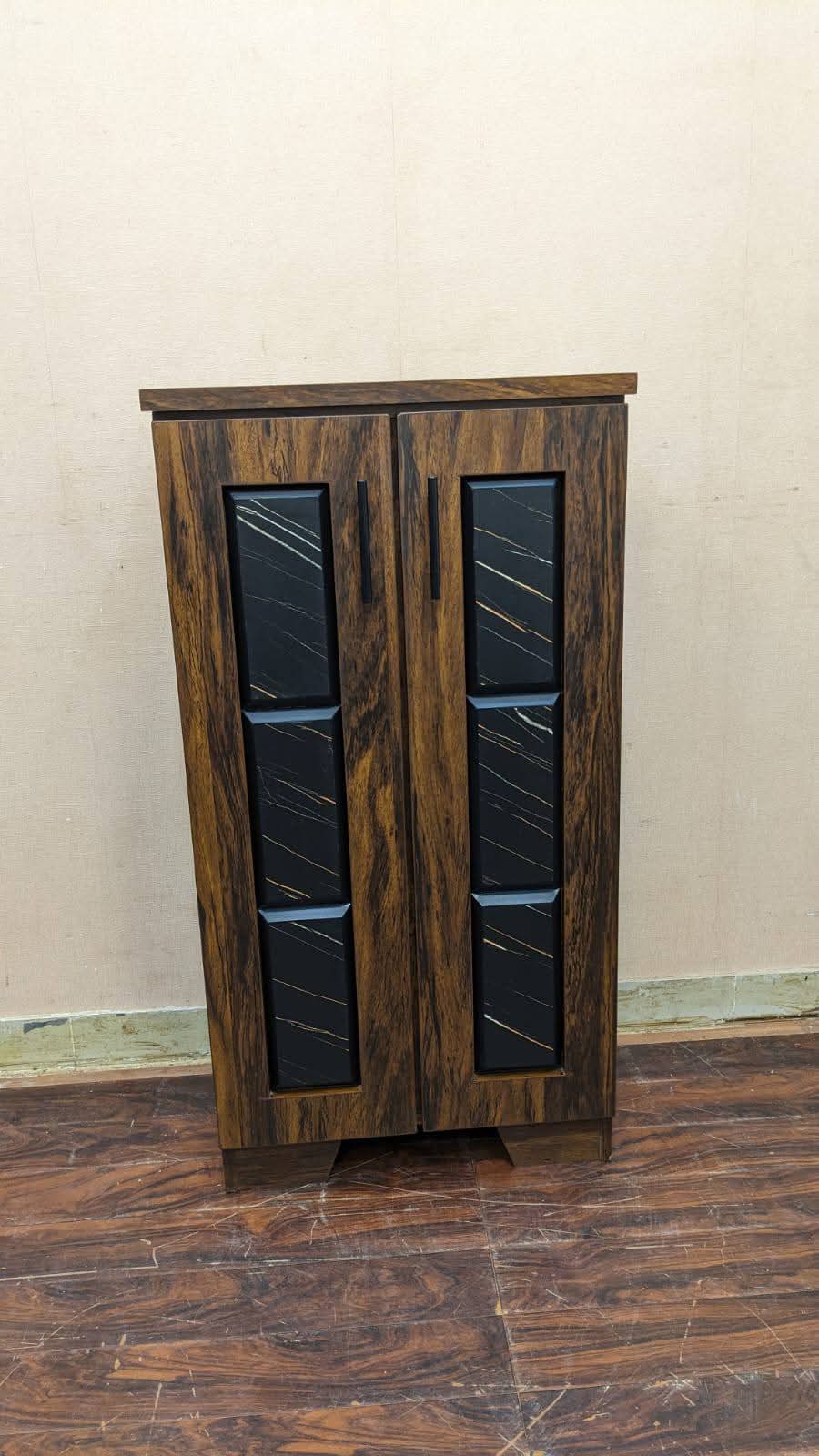 DivineCrafts Brand New Shoe Rack
