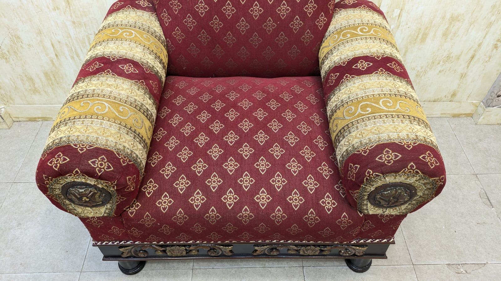 4 Seater Sofa Set
