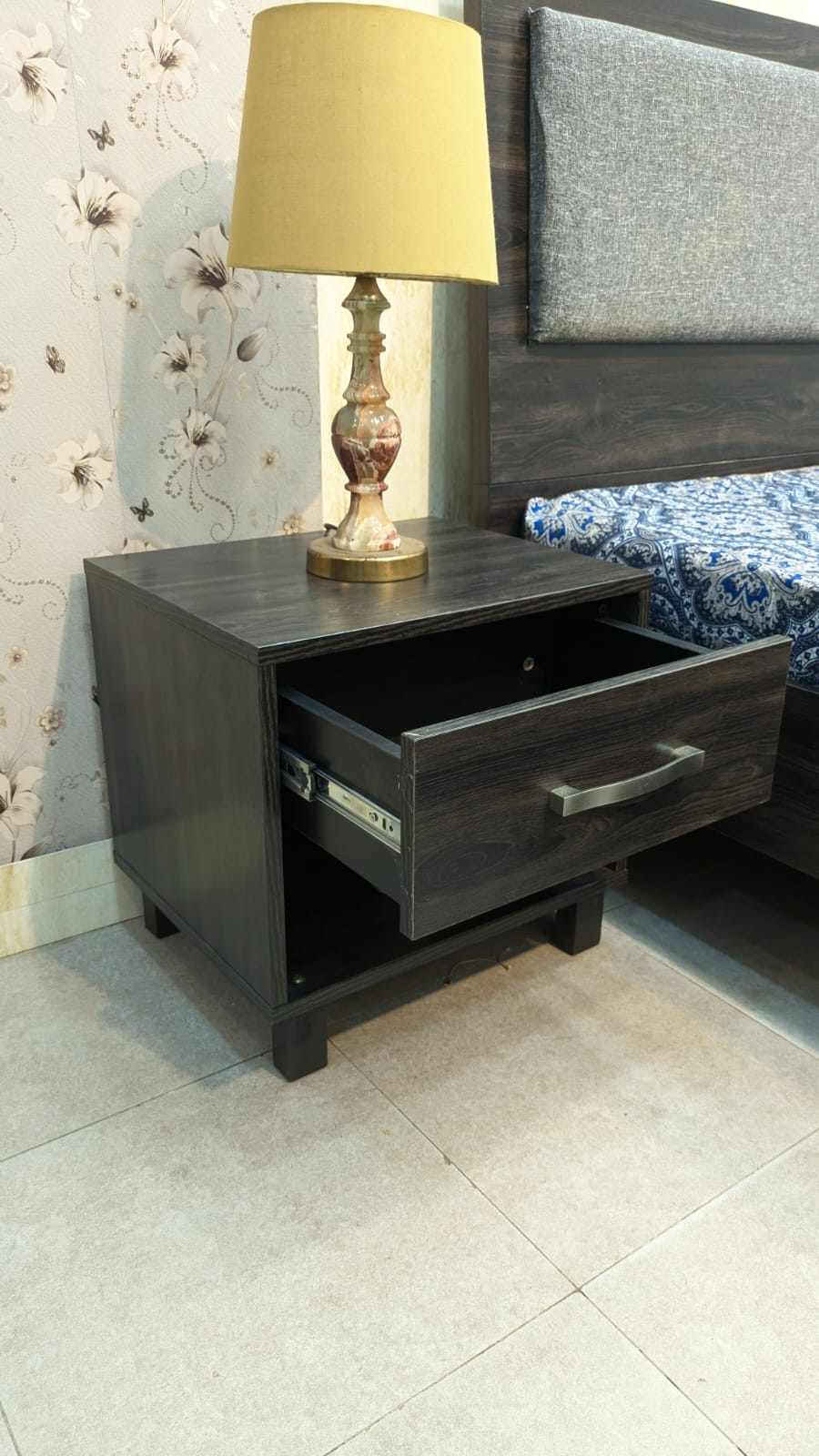 Habitt Carter King Size Bed With 2 Side Tables and Dressing Table