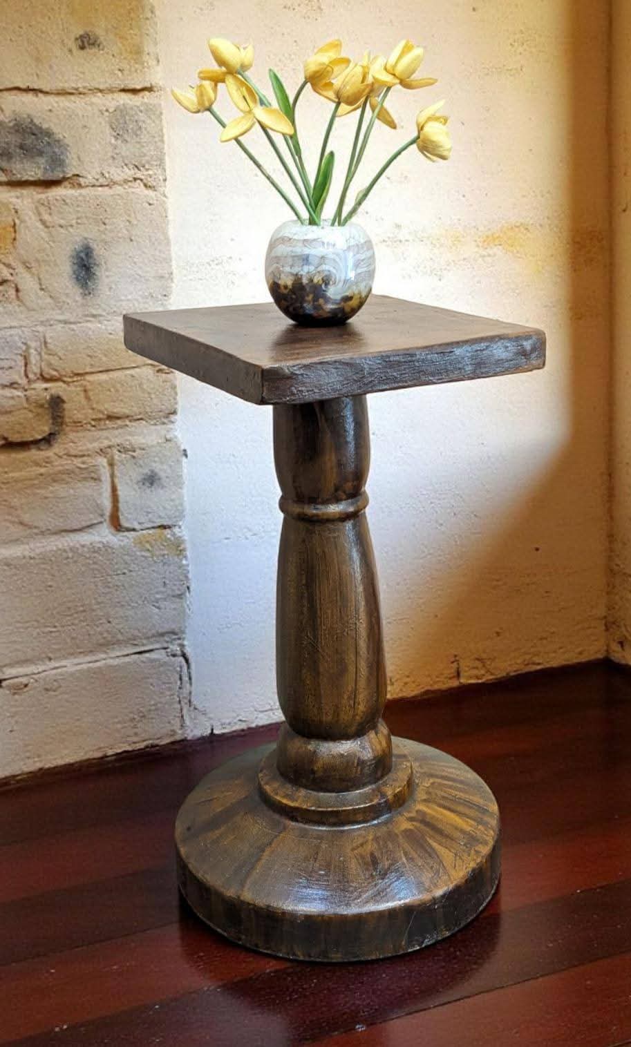 Concrete Corner Stand