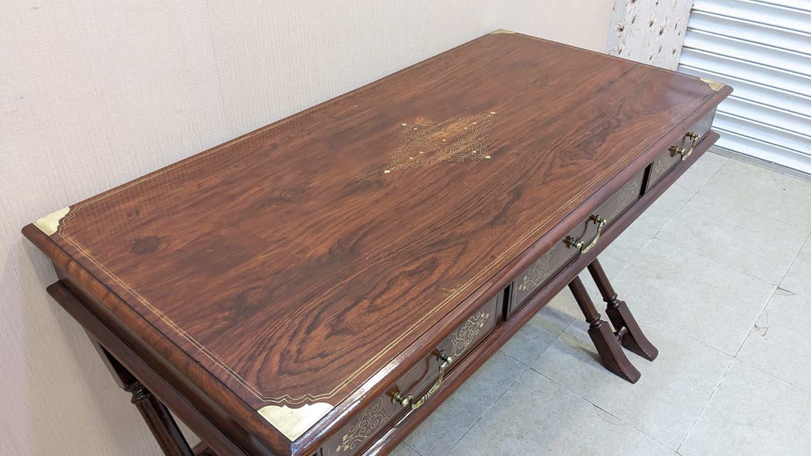 Antique 100% Solid Sheesham Wood Writing Desk