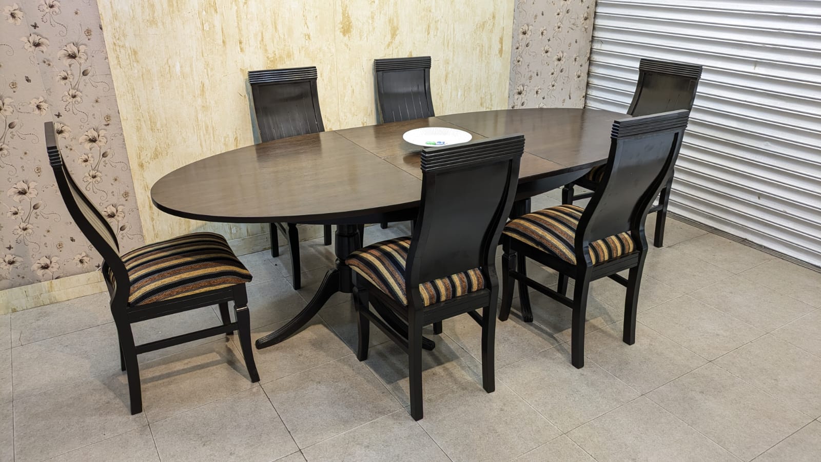 Imported 6 Seater Extendable Dining Table