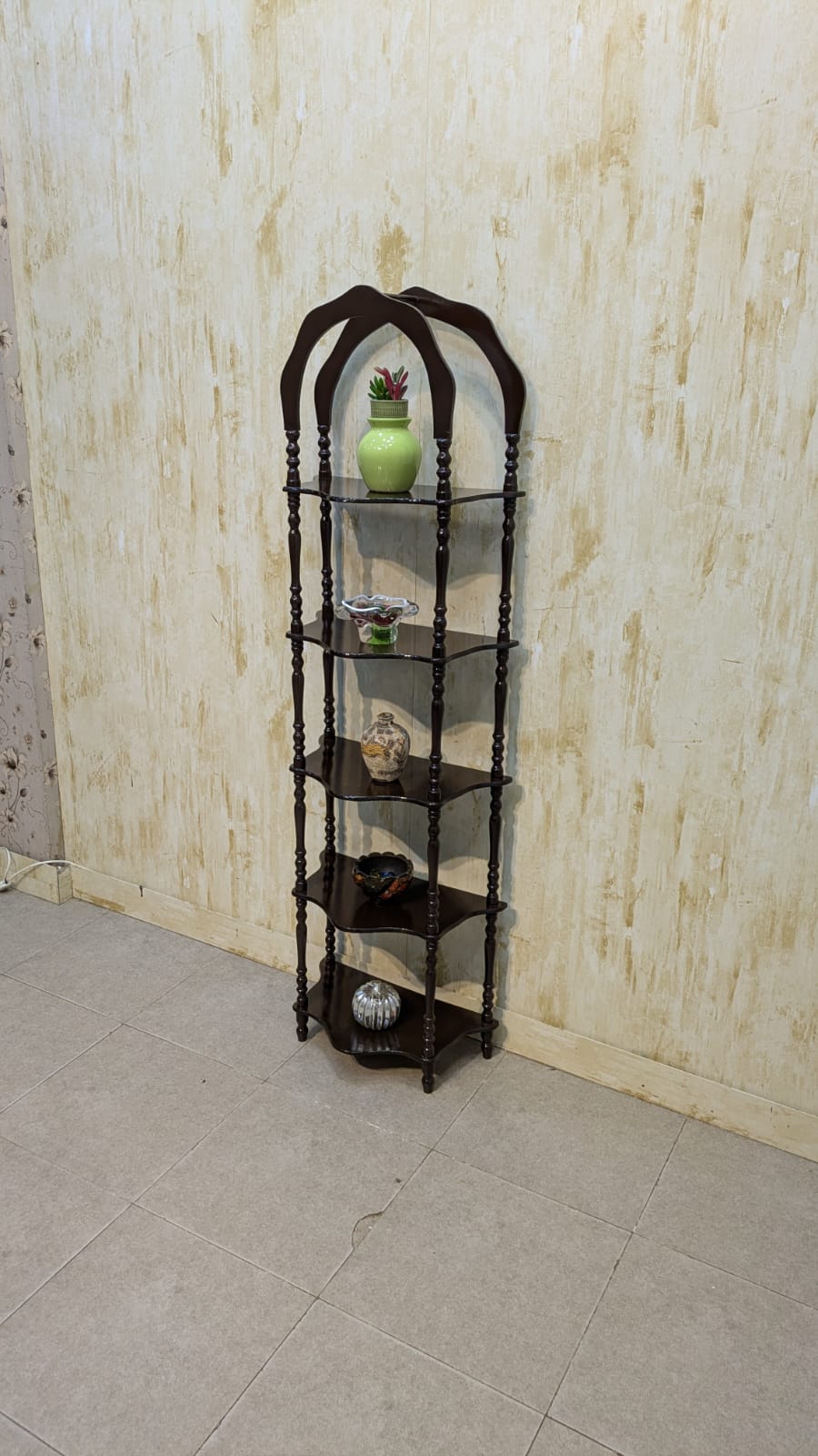 Display Shelf