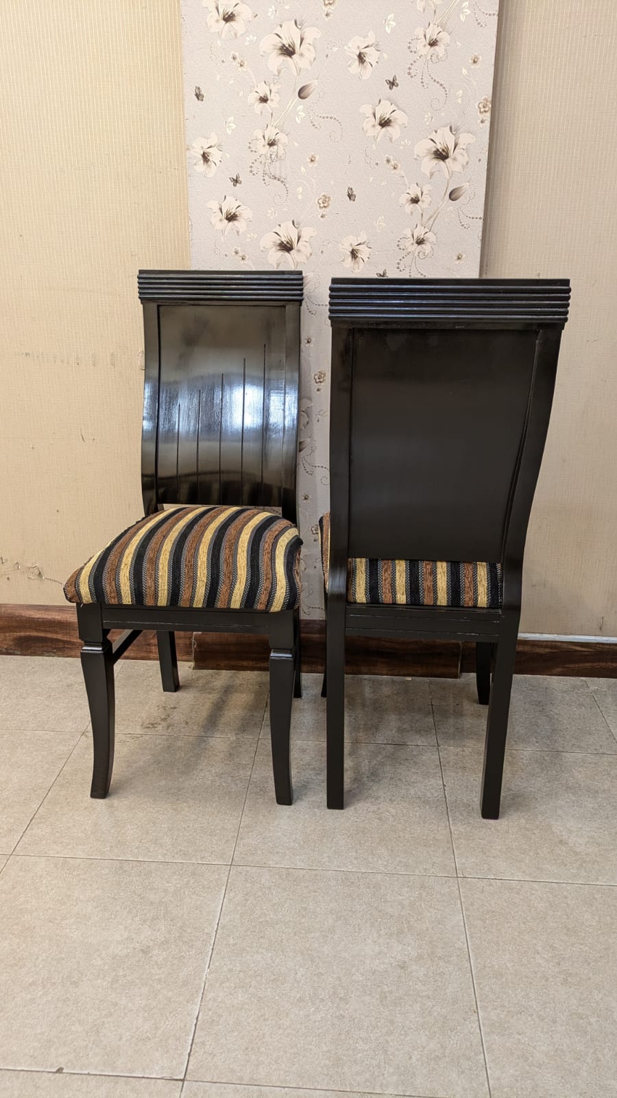Imported 6 Seater Extendable Dining Table
