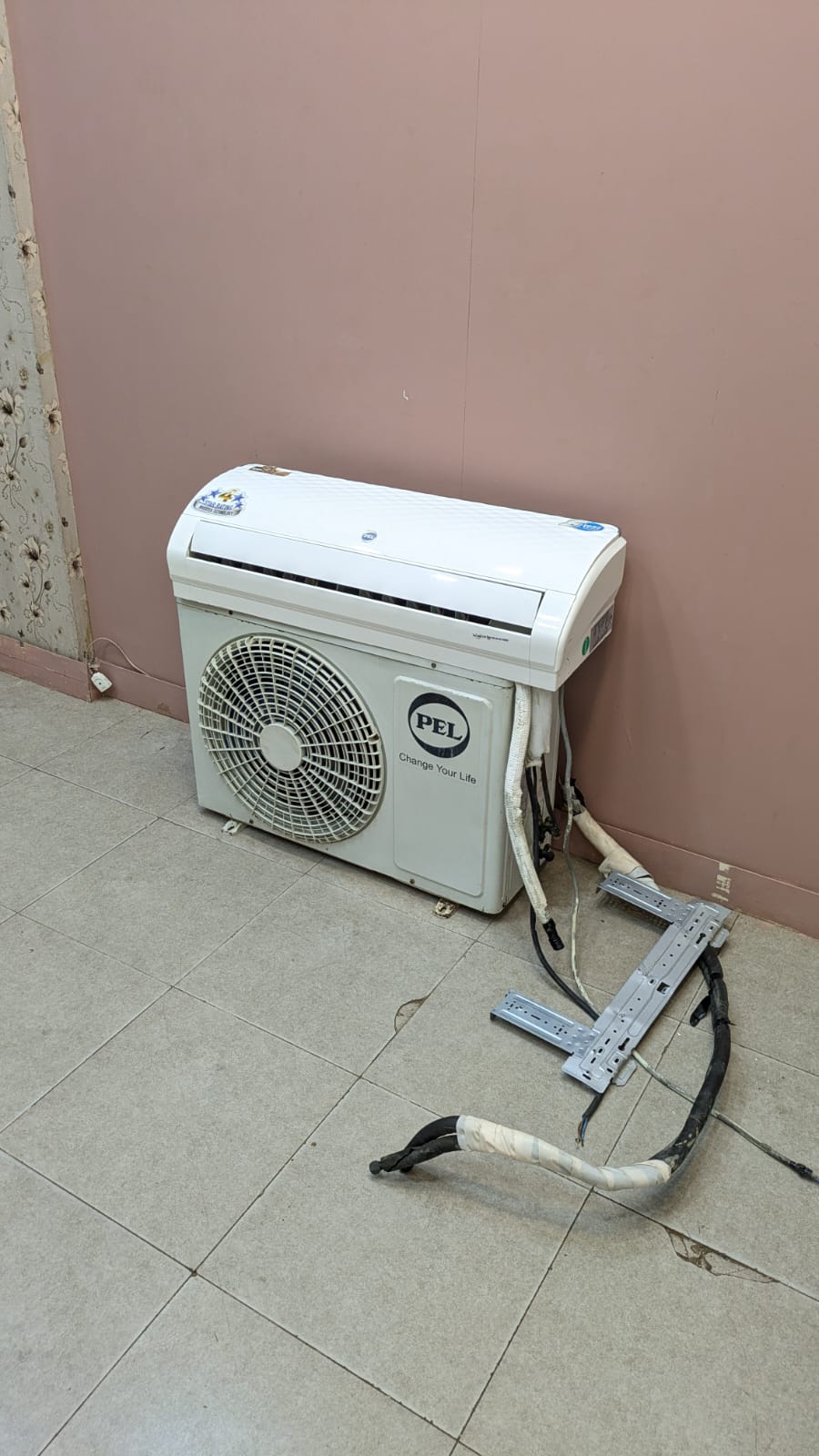 PEL 1 TON SPLIT AIR CONDITIONER