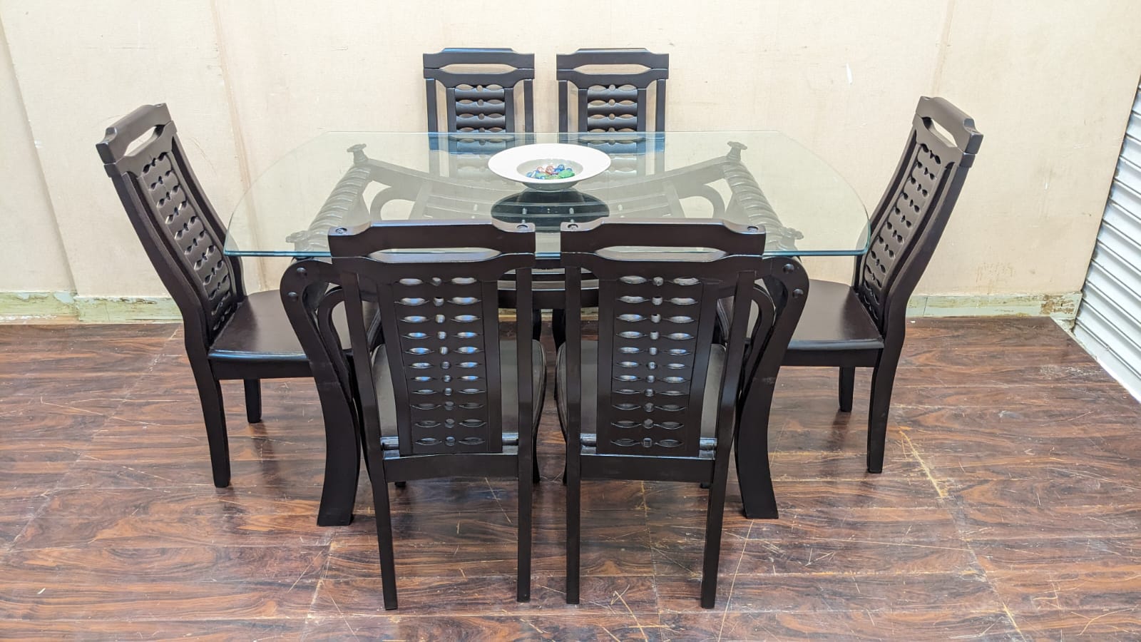 6 Seater Dining Table