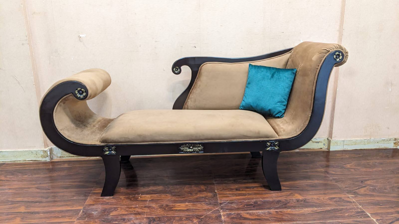 Sheesham Wood 2 Seater Diwan