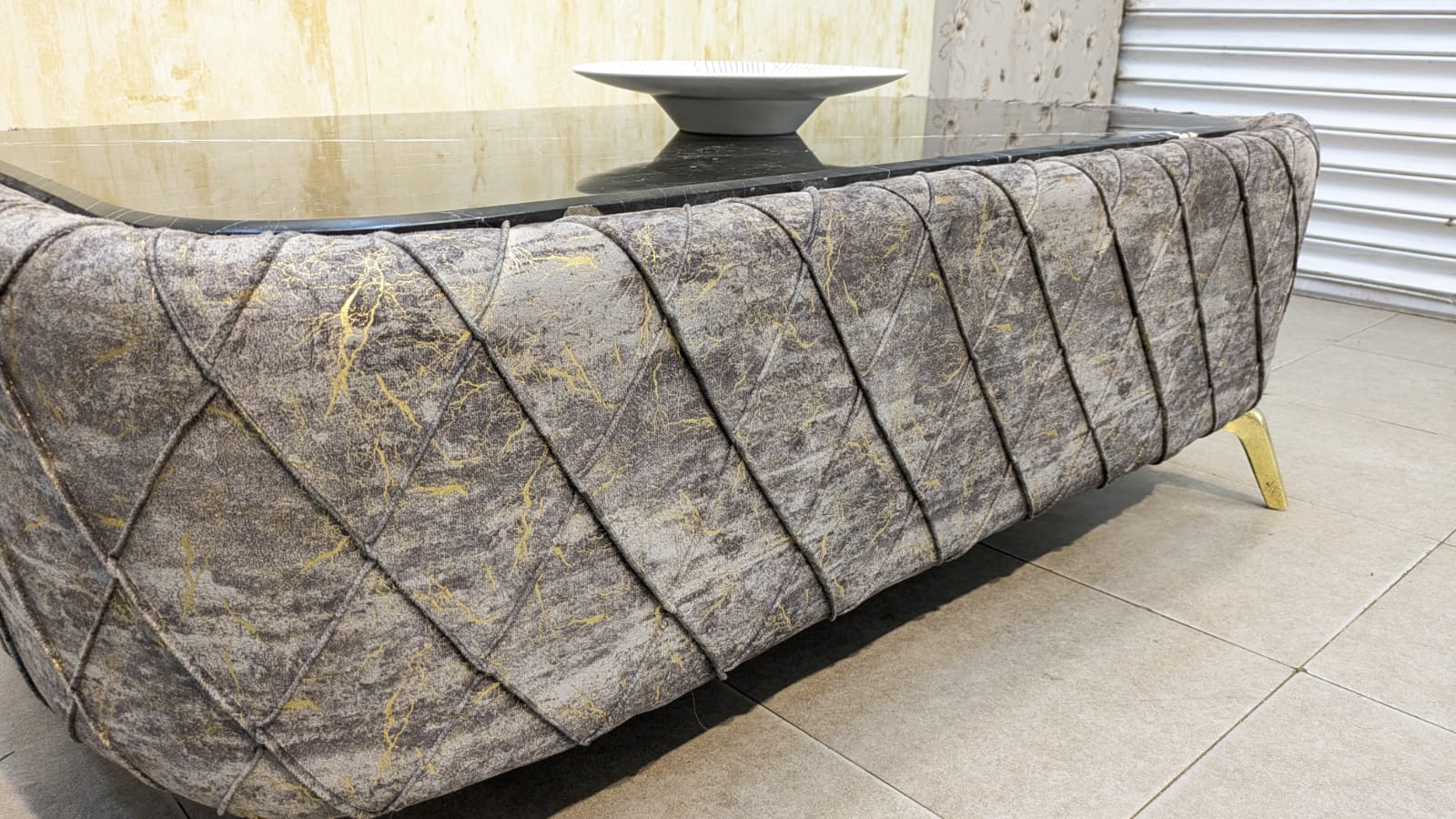 Turkish Design 7 Seater Sofa Set with Center Table