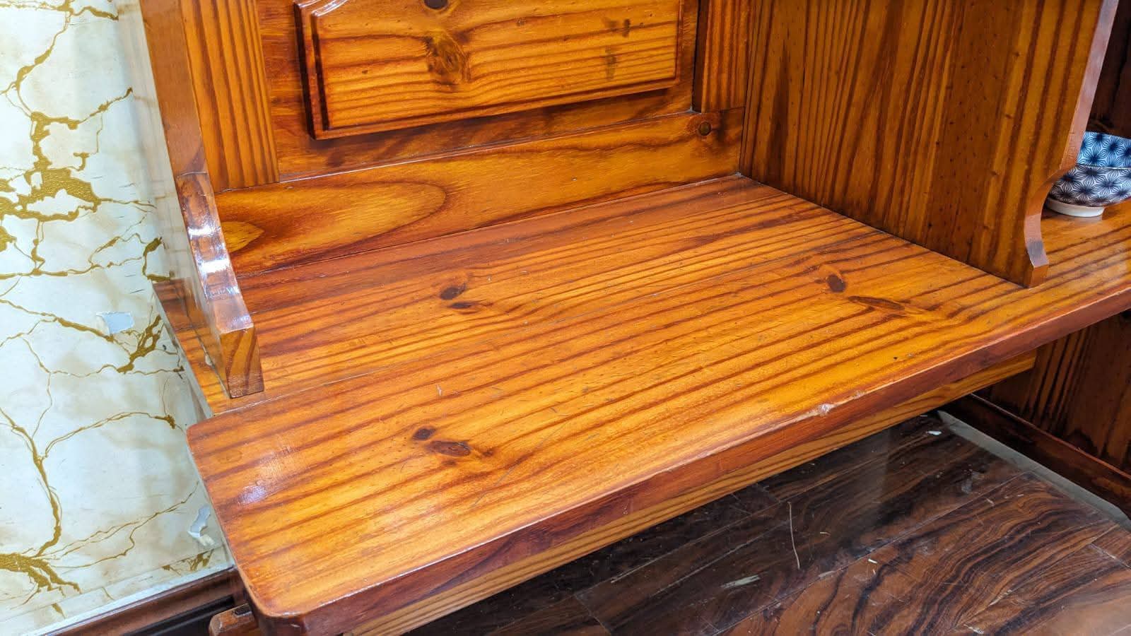 Pure Wooden Telephone Seattee