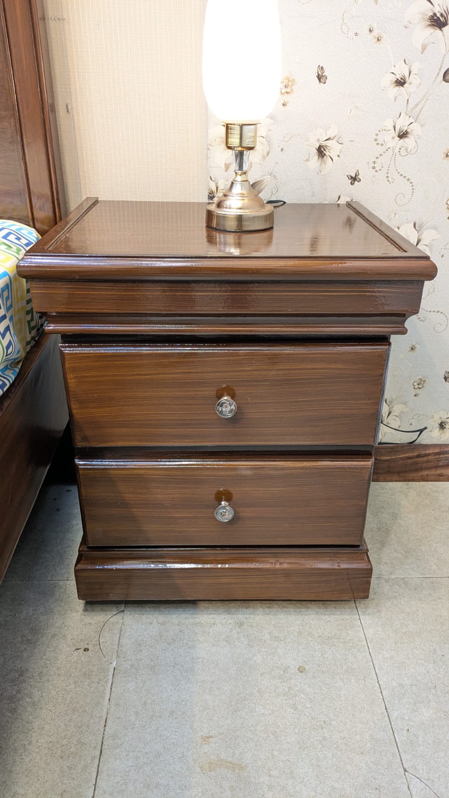 Super King Size Bed With 2 Side Tables