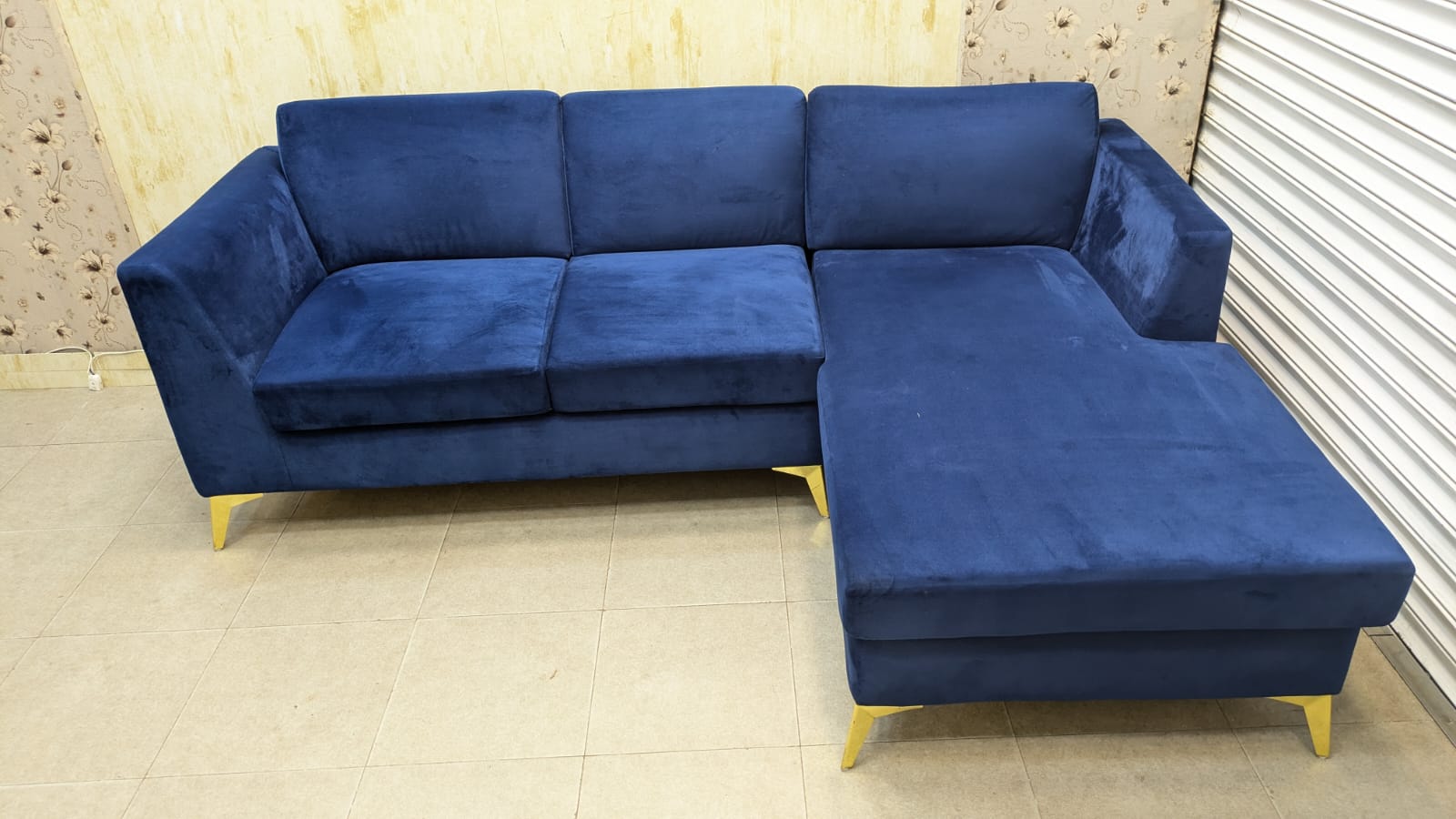 4.5 Seater L Shape Sofa Set