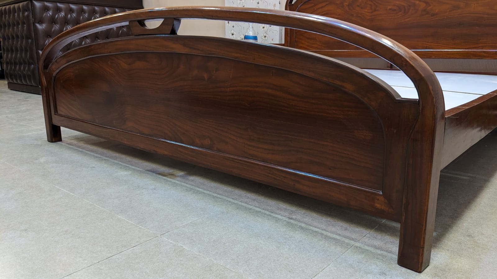 King Size Bed with 2 Side Tables