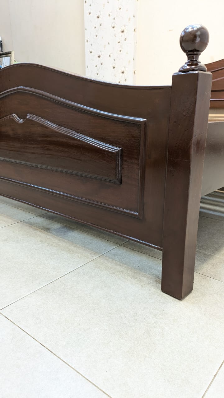 Sheesham wood and Sheesham Ply Single Bed