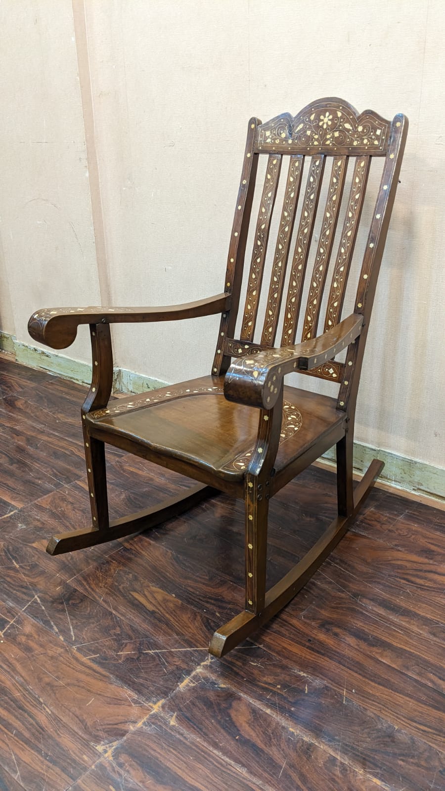 Solid Sheesham Wood Rocking Chair