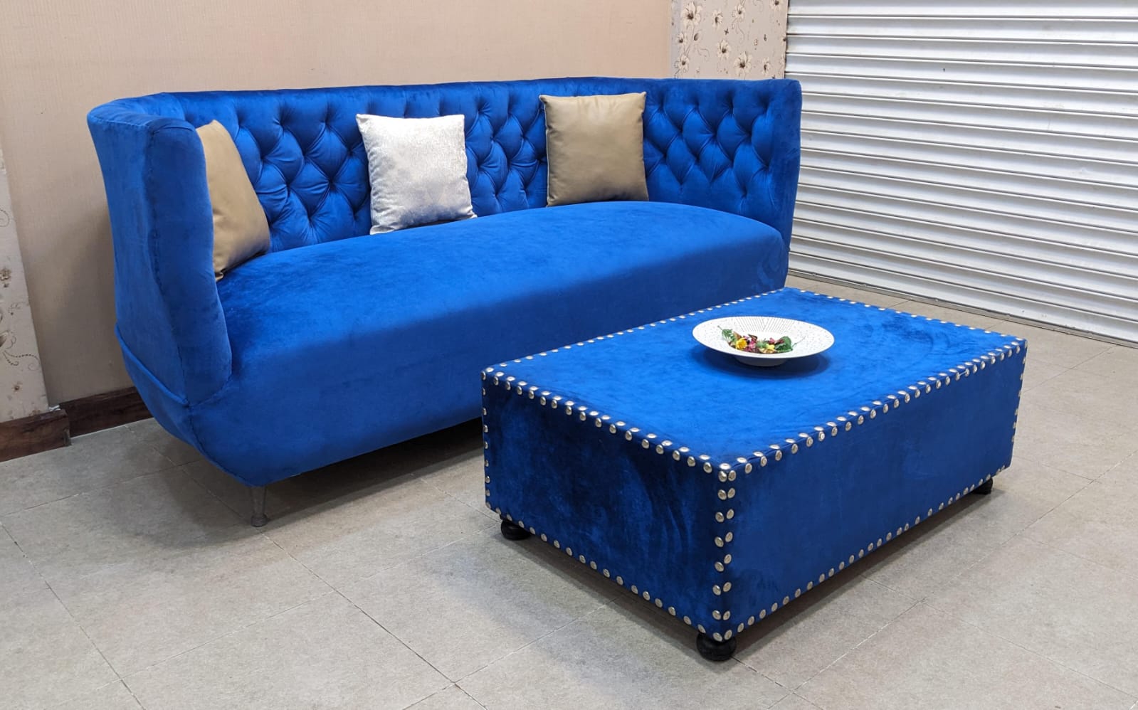 3 Seater Sofa with Center Table