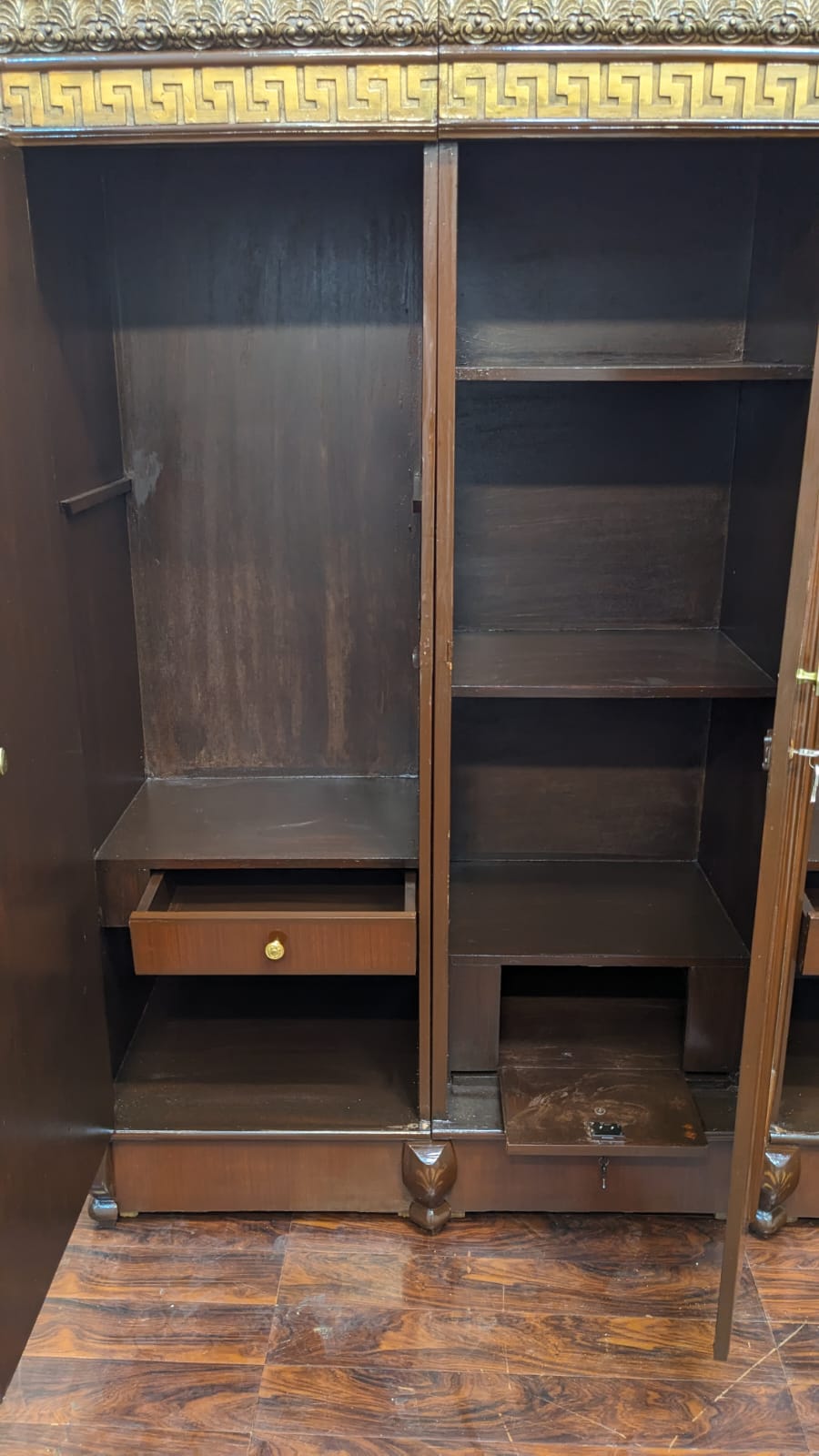 Queen Size Bedroom Set