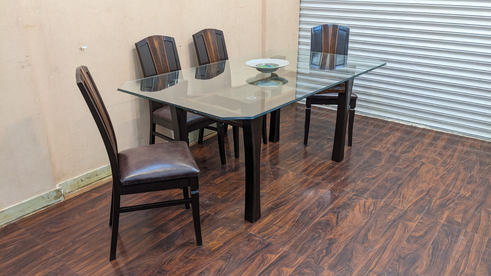 6 Seater Dining Table