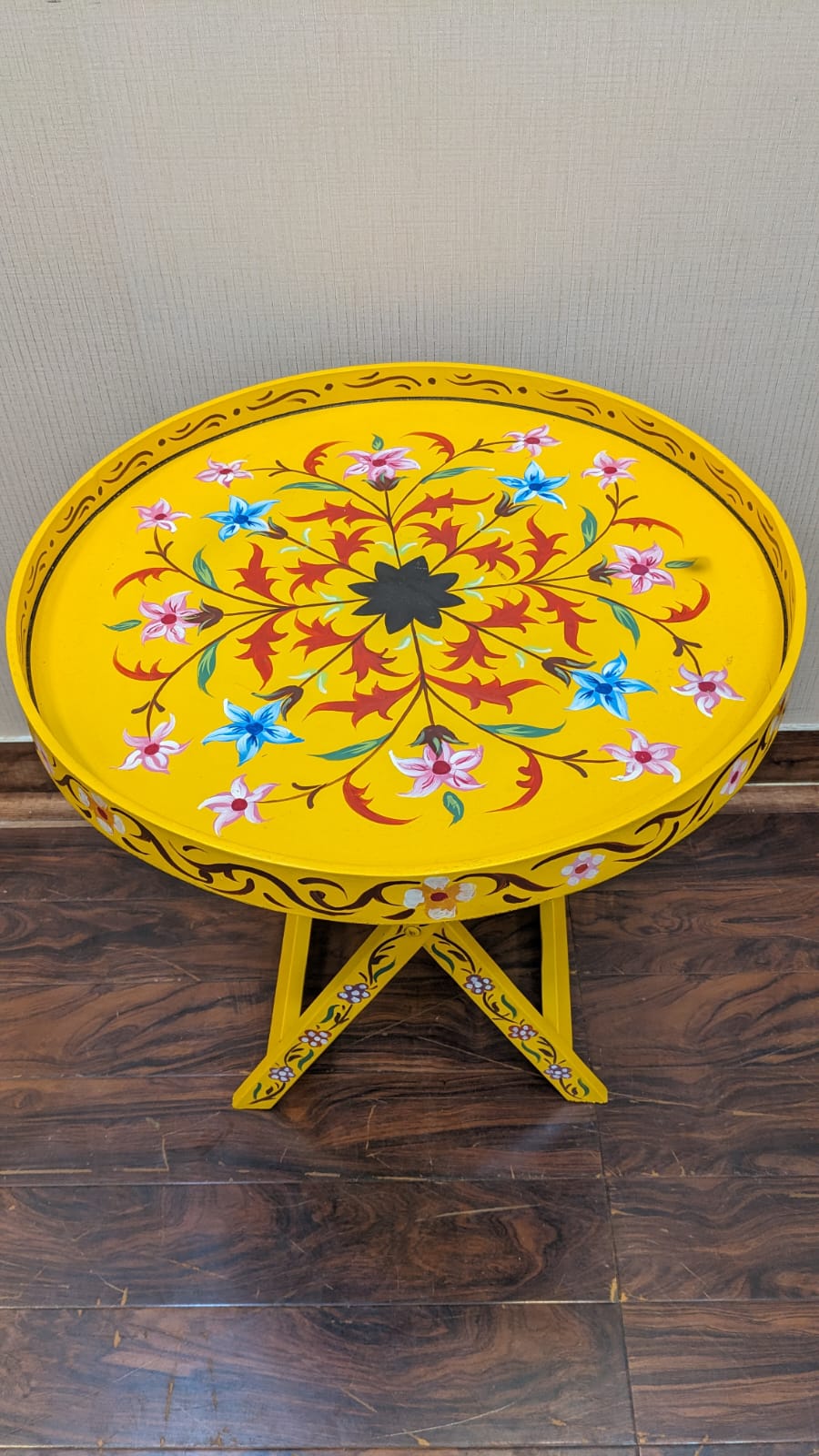 Hand Painted Foldable Corner Table